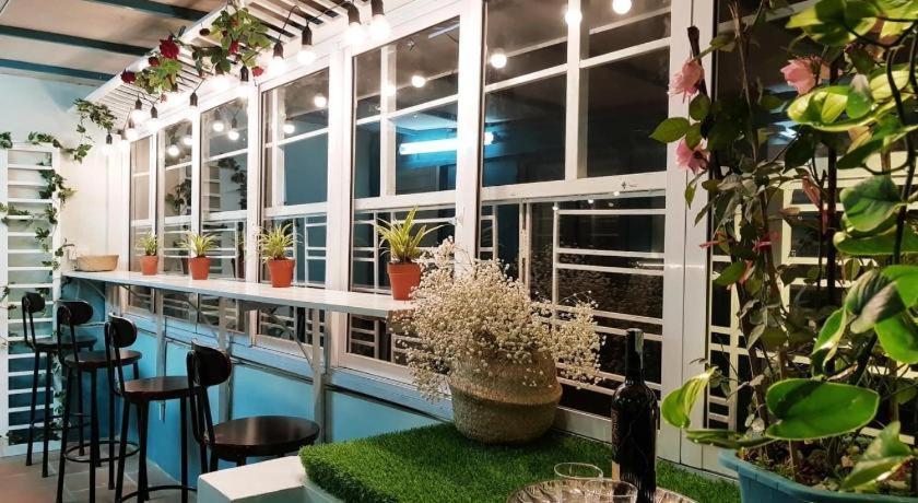 Flower Hostel Hanoi Exterior photo