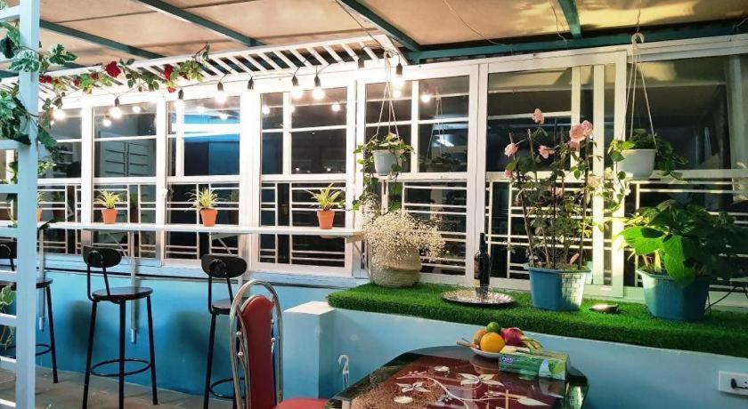 Flower Hostel Hanoi Exterior photo